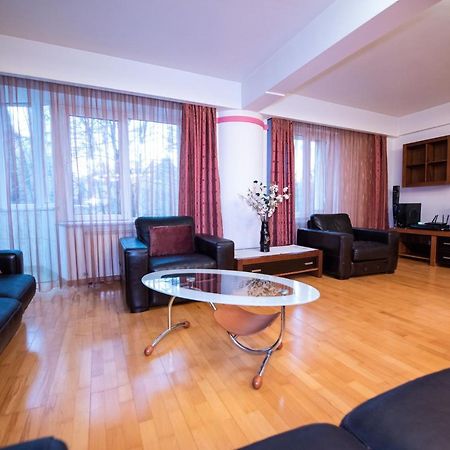 Cozy Apartment In Suceava Exterior foto